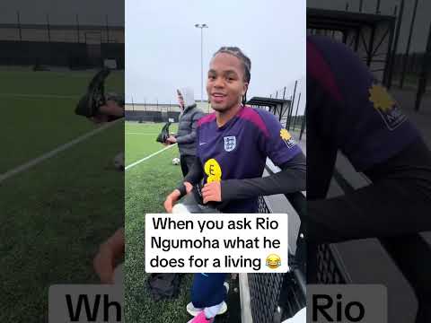 Asking Rio Ngumoha what he does for a living 😂🫣 (via @ju.705/TT)