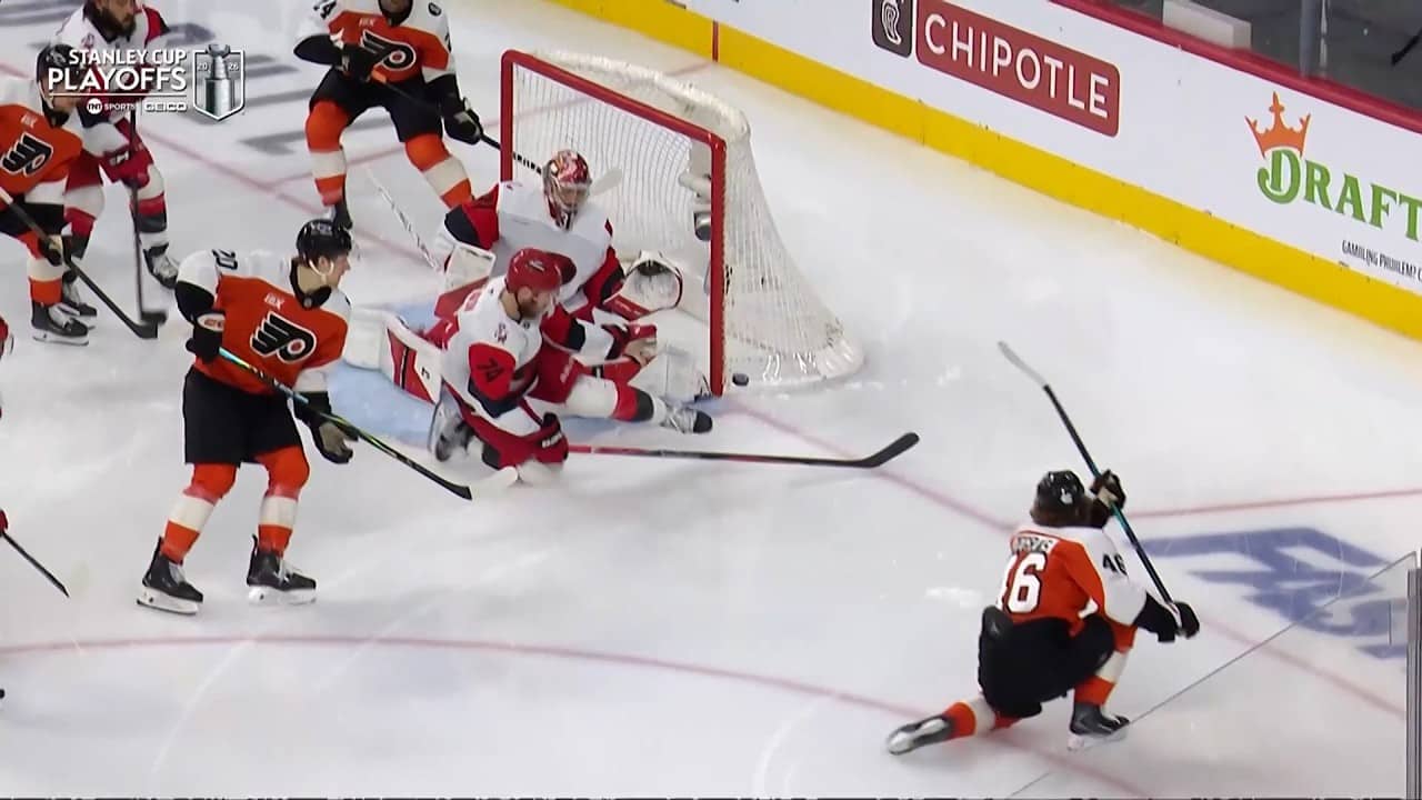 GAME 3 is TIED! Zegras gets the Flyers on the board!