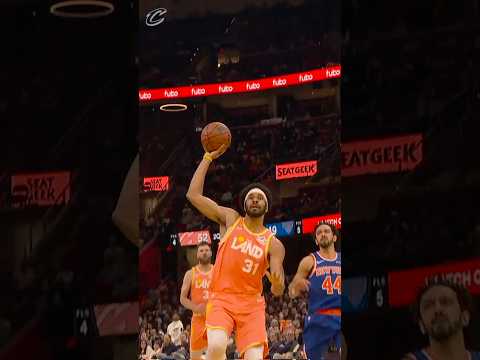 💪 B2B JA dunks! #LetEmKnow #Cavs #JarrettAllen #NBA #Shorts