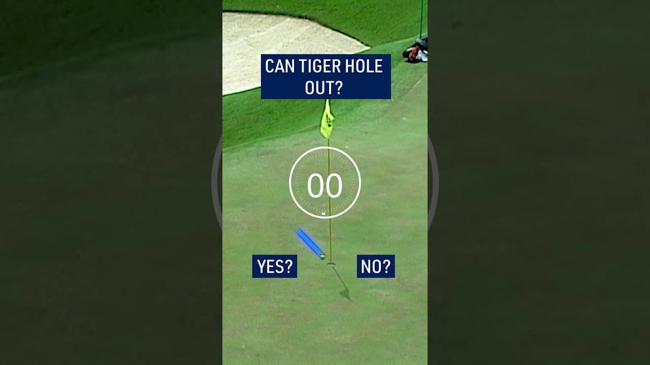 Does Tiger Woods HOLE-OUT from the bunker? 🤔