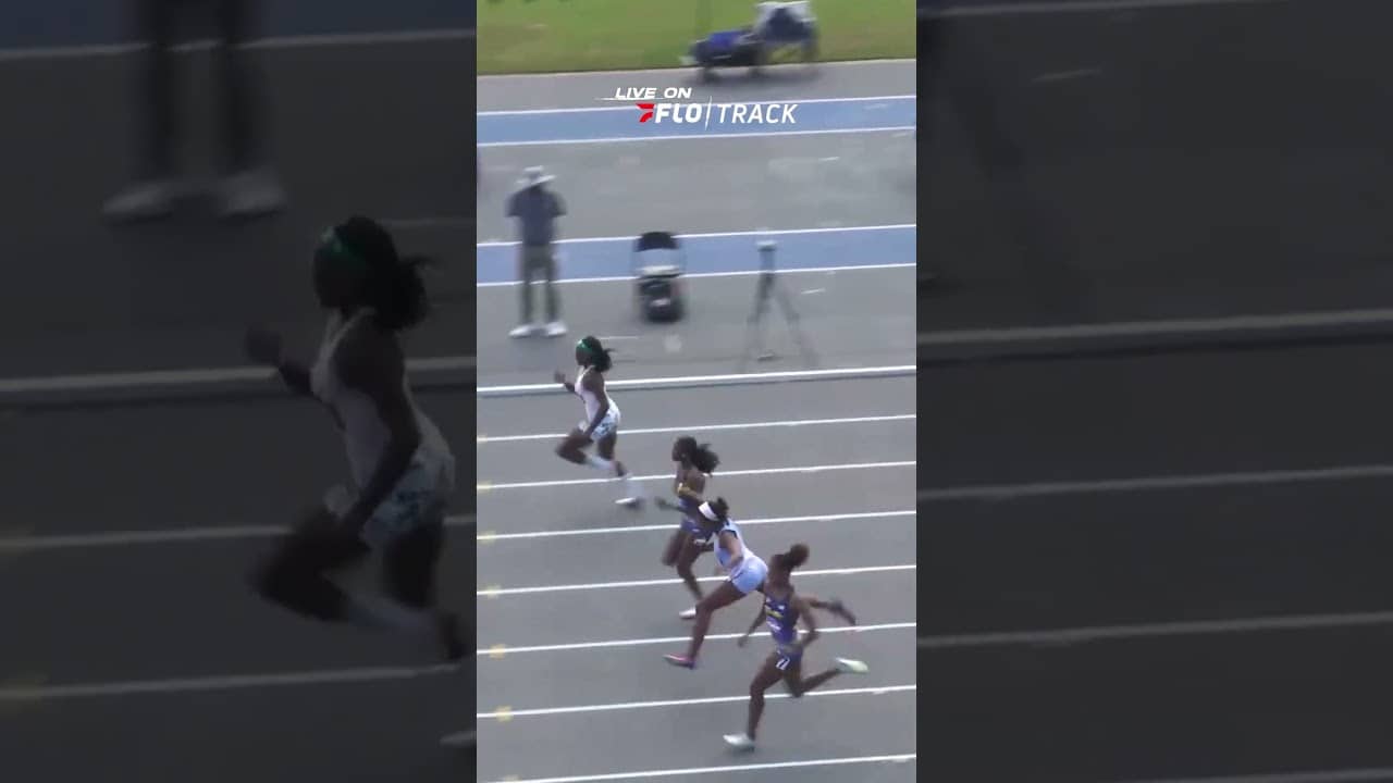 HS Sophomore Nia Armstrong goes 13.33 (+1.8) for the 100m hurdles win at the Florida Relays 💥💥