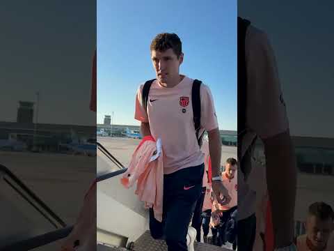 ✈️ Next destination: Sevilla. Styled by @nikefootball #fcbarcelona #shorts