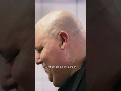 @BerndZehner zeigt Michael Zetterer den Fritteusen-Trick #shorts