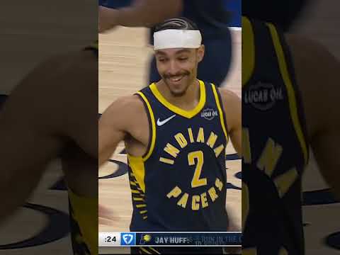 Andrew Nembhard Lobs it up to Jay Huff 💥