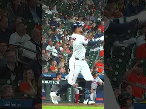 Carlos Correa with the casual toss 😮‍💨