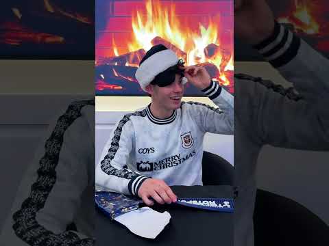 Archie Gray takes on the blindfold challenge - Christmas edition 🎁