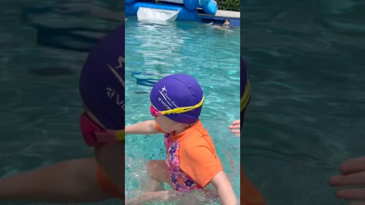 Fall in and swim back to the pool edge #swim #swimming #learntoswim #pool #toddlers