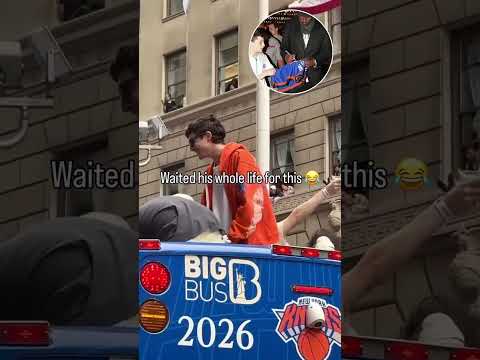 Timothée Chalamet at the Knicks parade 🔥 (via tchalamet/IG)