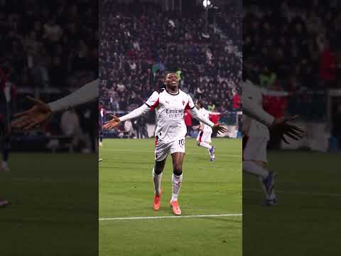 Rafael Leão. Sound on 🔊 | #shorts
