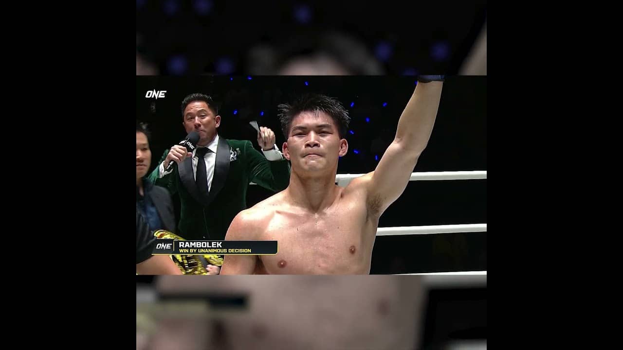 AND NEW 👑 Rambolek drops Nabil Anane twice & becomes the ONE Bantamweight Muay Thai World Champion!