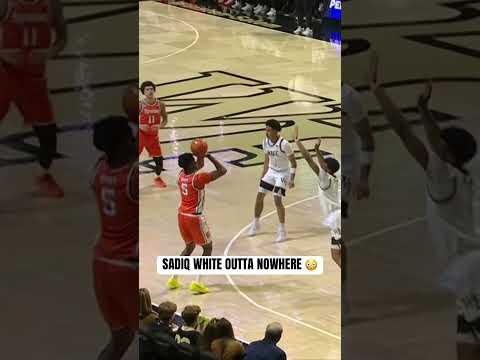 He flew in for the follow 🛫 #syracuse #collegebasketball #accbasketball #basketball #slamdunk