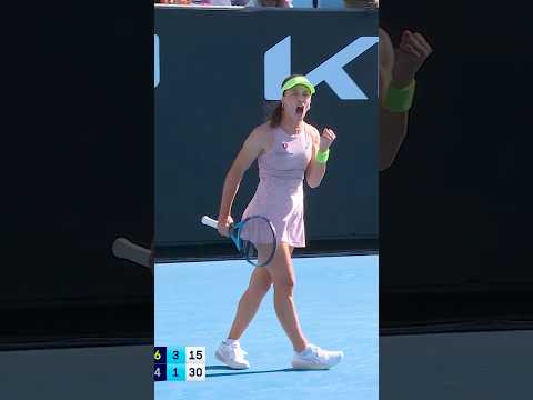 Passing shot winner on the RUN! 💥