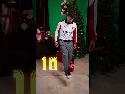 Pulisic 🆚 Pavlović in this keepie-uppie showdown!  | #Shorts