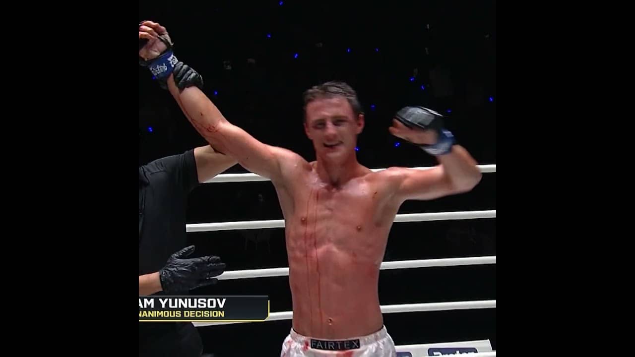 17-0 🏆 Teen phenom Rustam Yunusov defeats Decho by unanimous decision to stay unbeaten!