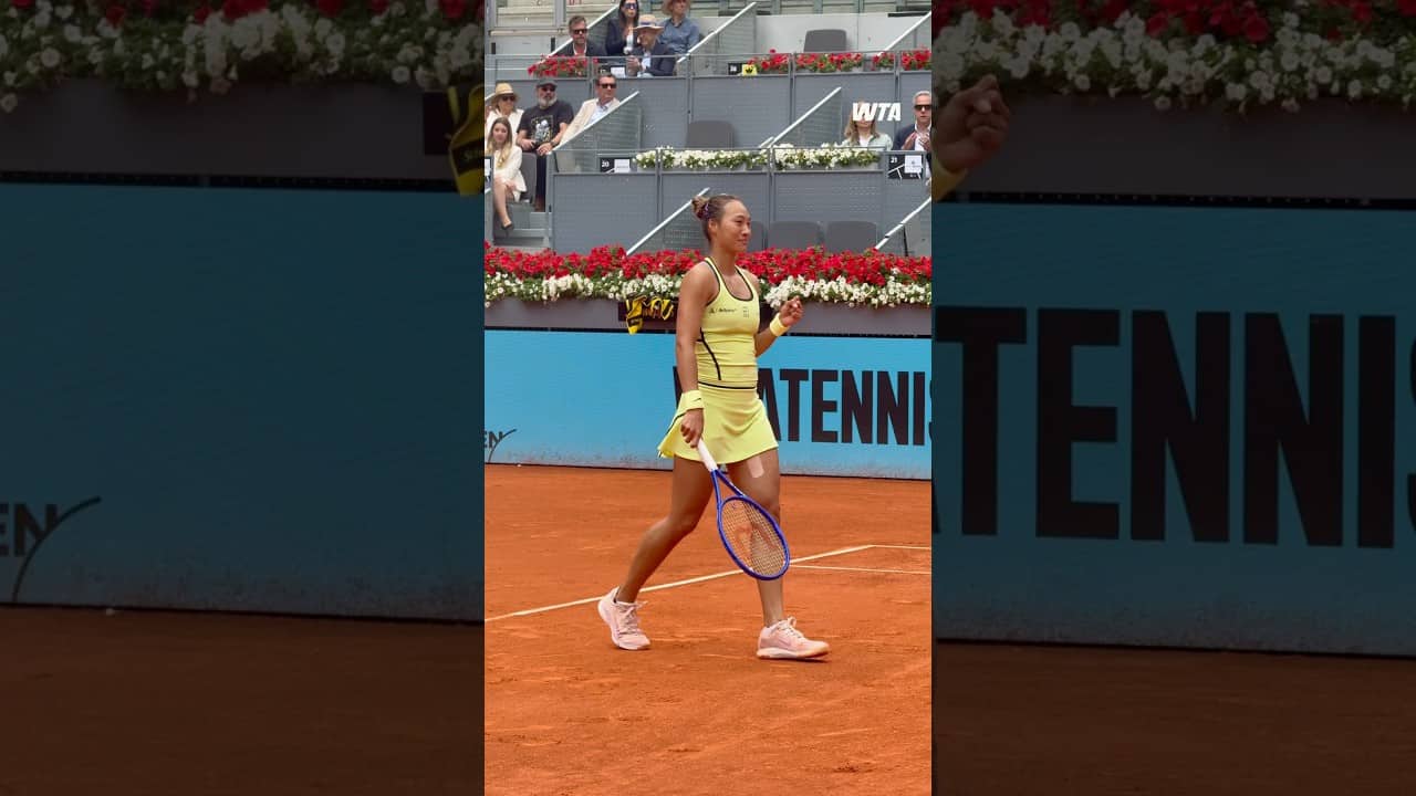 Battling back 👊 Zheng Qinwen comes from a set down to defeat Kenin 1-6, 6-3, 6-3! #MMOpen