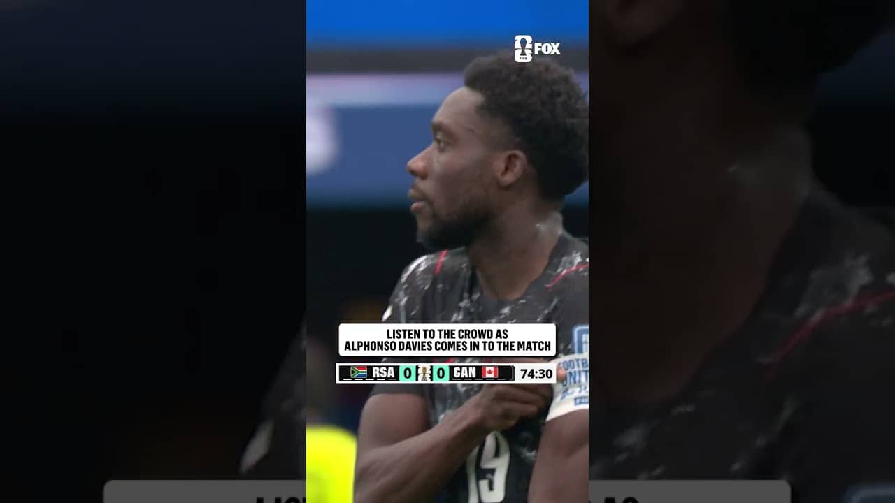 Alphonso Davies makes his 2026 FIFA World Cup debut and receives a big ovation in Los Angeles 🇨🇦