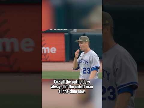 Zack Greinke's Gold Glove Brain. 🧠Deliberately didn't back up home plate so he could make this play