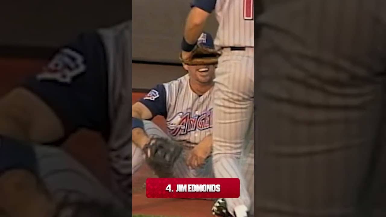 The GREATEST defensive outfielders in MLB history (feat. Ichiro, Griffey, and more!)