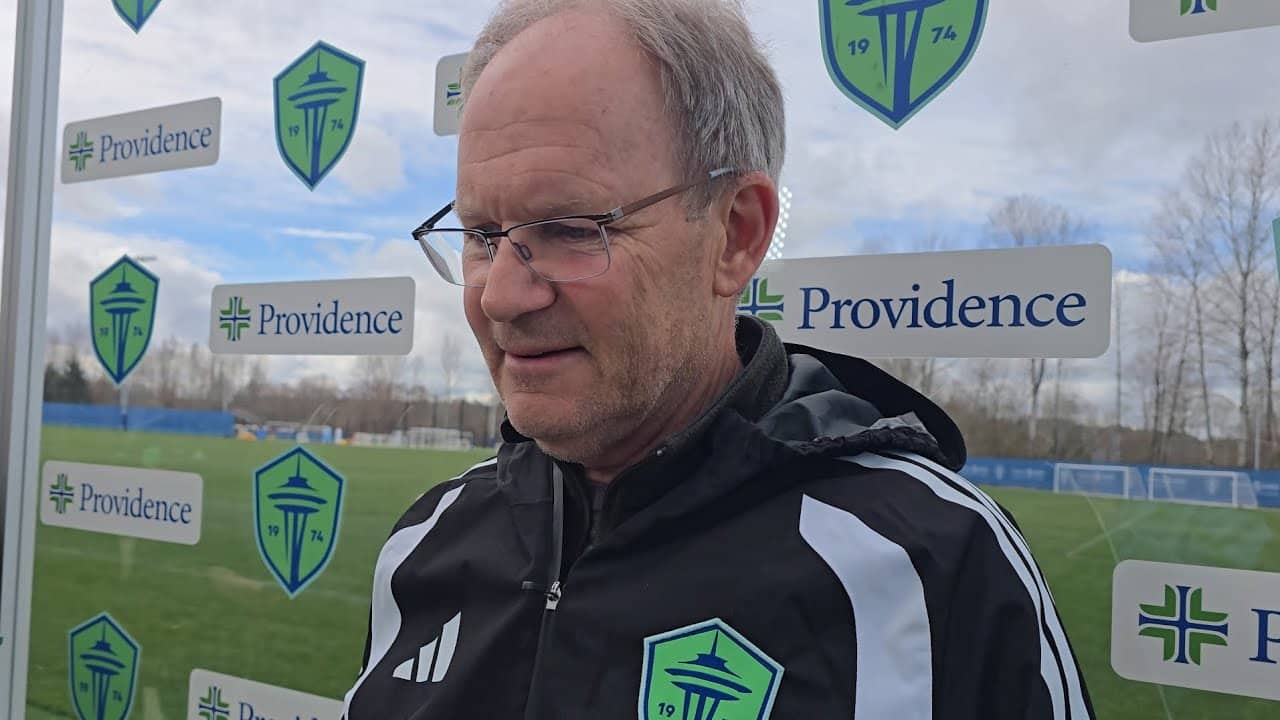 Schmetzer on new contracts to several players, injury updates & facing Whitecaps in CONCACAF Cup