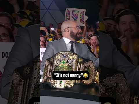 The crowd wanted Seth Rollins to take off his sunglasses 😂