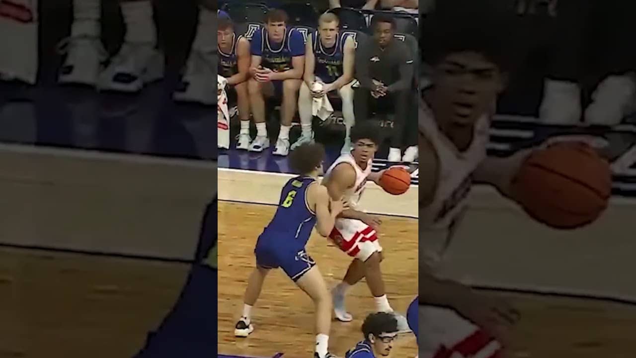 Making his presence felt every possession 😤