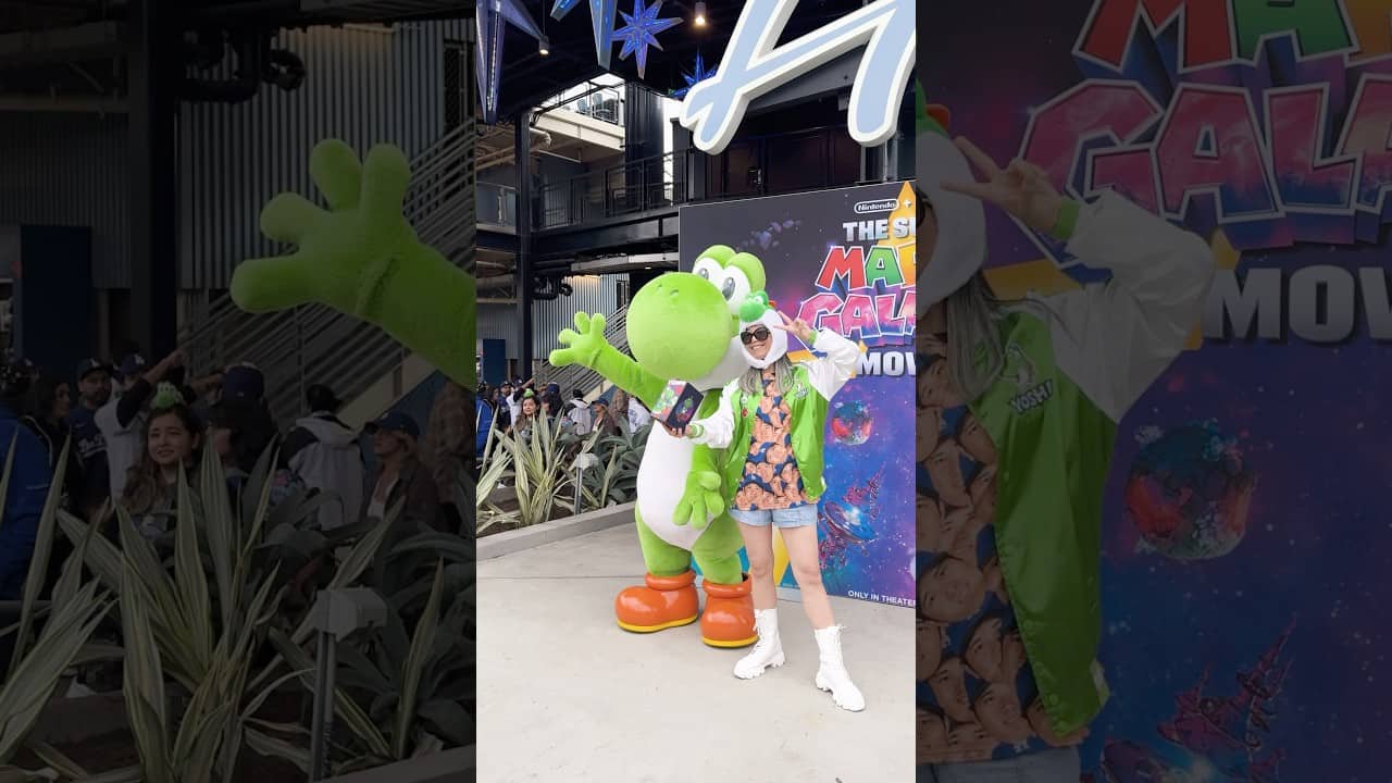 Everyone loves Yoshi. 🥹 #dodgers #sports #losangeles #nintendo