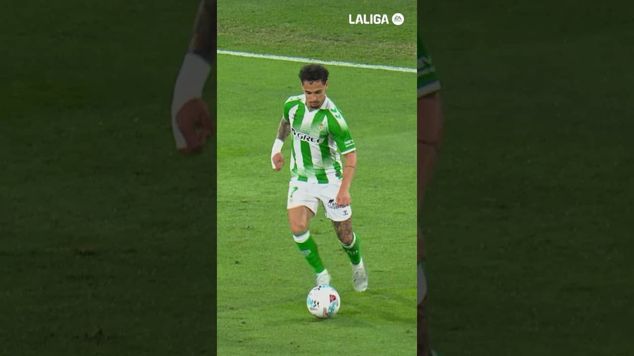 Pablo FORNALS, siempre con la caña preparada ⚽  #shorts #laligahighlights