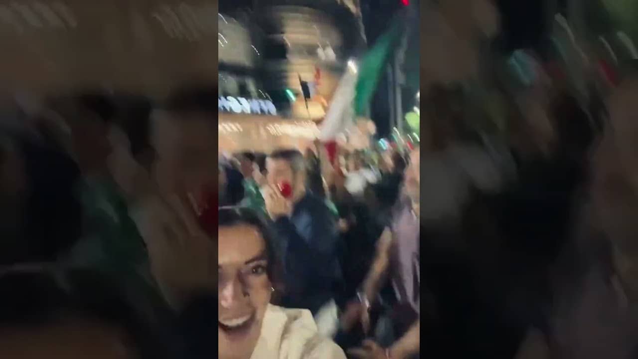 Aitana Bonmatí, campeona del mundo, se unió a los festejos de México 🇲🇽🇪🇸 #shorts