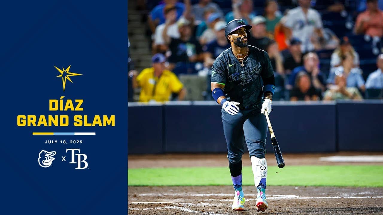 Díaz Delivers a Grand Slam at Home