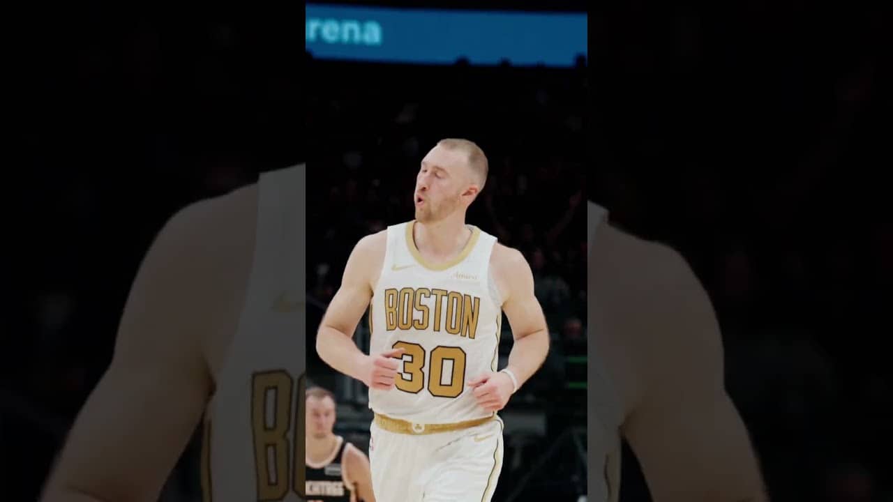 Sam Hauser is so much more than a shooter 💪 #celtics #nba #shorts