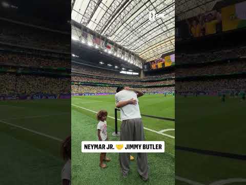 Neymar Jr. and NBA star Jimmy Butler together ahead of Brazil's Round of 32 match