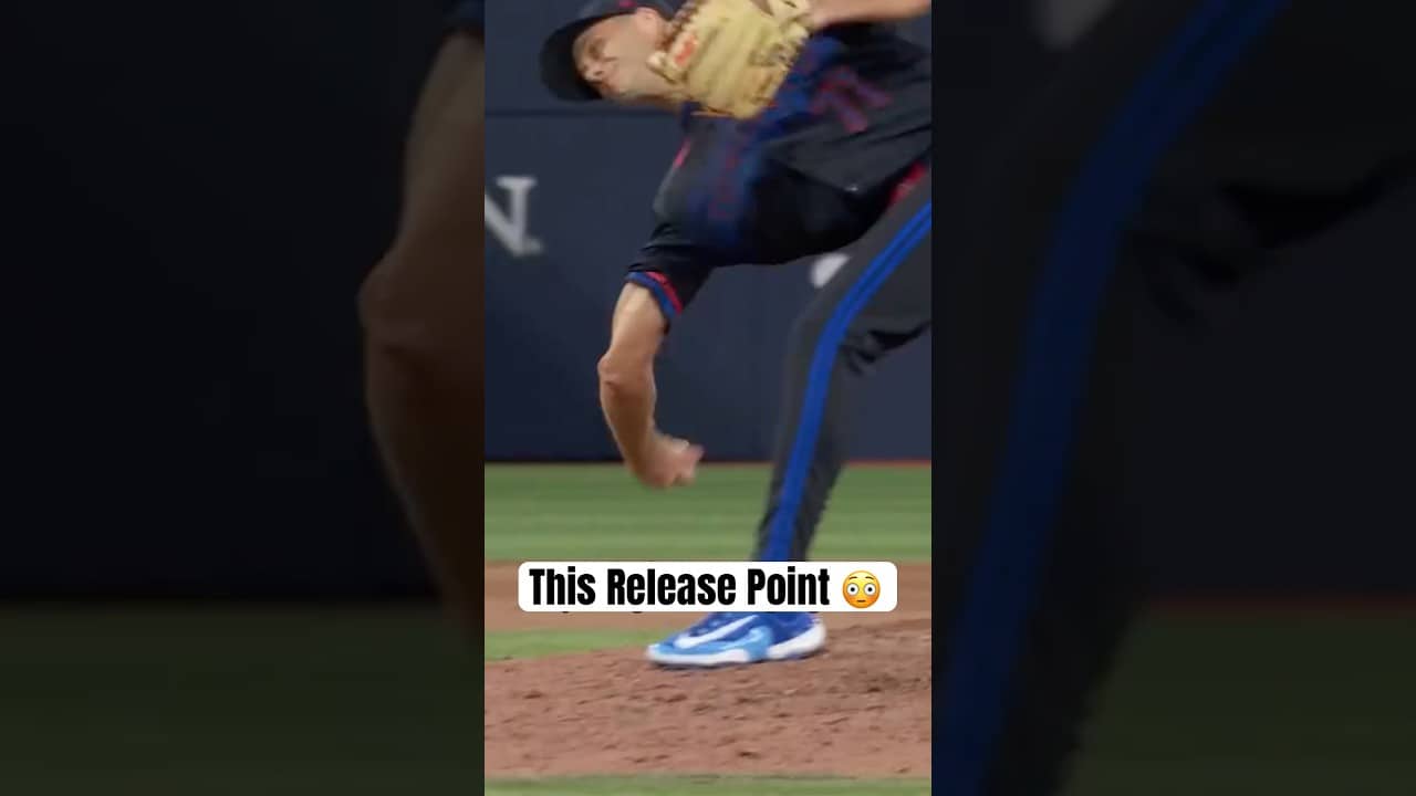 Tyler Rogers’ release point never gets old 😳 #BlueJays