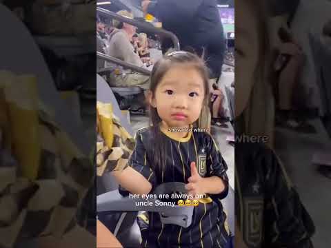 This superfan’s journey to meeting Son Heung-Min 🥹 (via @esthersoyunpark/TT)