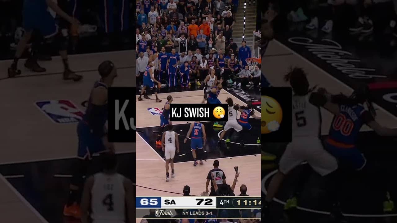 KELDON KNOCKS IT DOWN #KeldonJohnson #Threepointer #Spurs #NBA