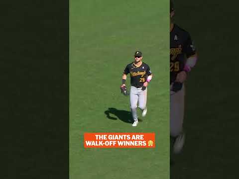 "YOU GOTTA GET HOME! YOU GOTTA GET HOME!" Jesus Rodriguez wins it for the Giants in the 12th! 🤩