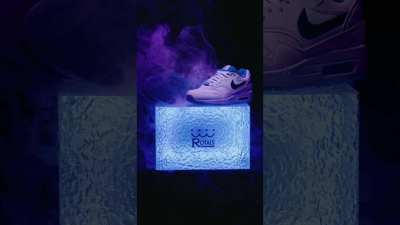 Forever Fountains, from head to toe. #royals #cityconnect #nike #airmax