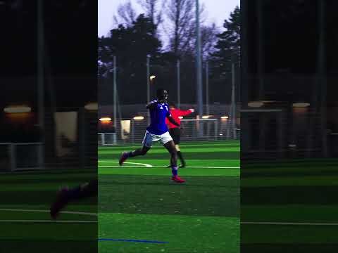 Une volée à la 90 ème qui offre 𝐥𝐚 𝐯𝐢𝐜𝐭𝐨𝐢𝐫𝐞 𝐚𝐮 𝐠𝐫𝐨𝐮𝐩𝐞 𝐞𝐬𝐩𝐨𝐢𝐫 face à l’ESTAC 😏