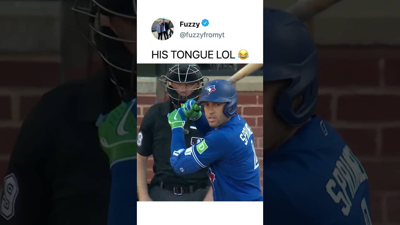 that's one way to distract the pitcher 😅