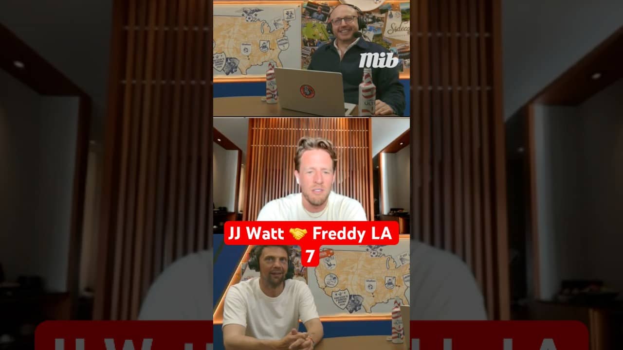 JJ WATT IS NOW @FreddyLA7's IMPROVISED AGENT 😂