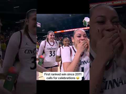 Cincinnati after taking down No. 11 Iowa State 😤