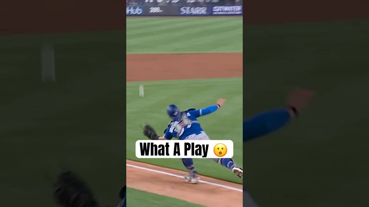 Brandon Valenzuela makes an incredible diving grab 👏 #MLB #BlueJays