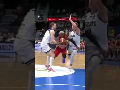 TJ Shorts plays with a style you just gotta love 😍 #BasketballCL