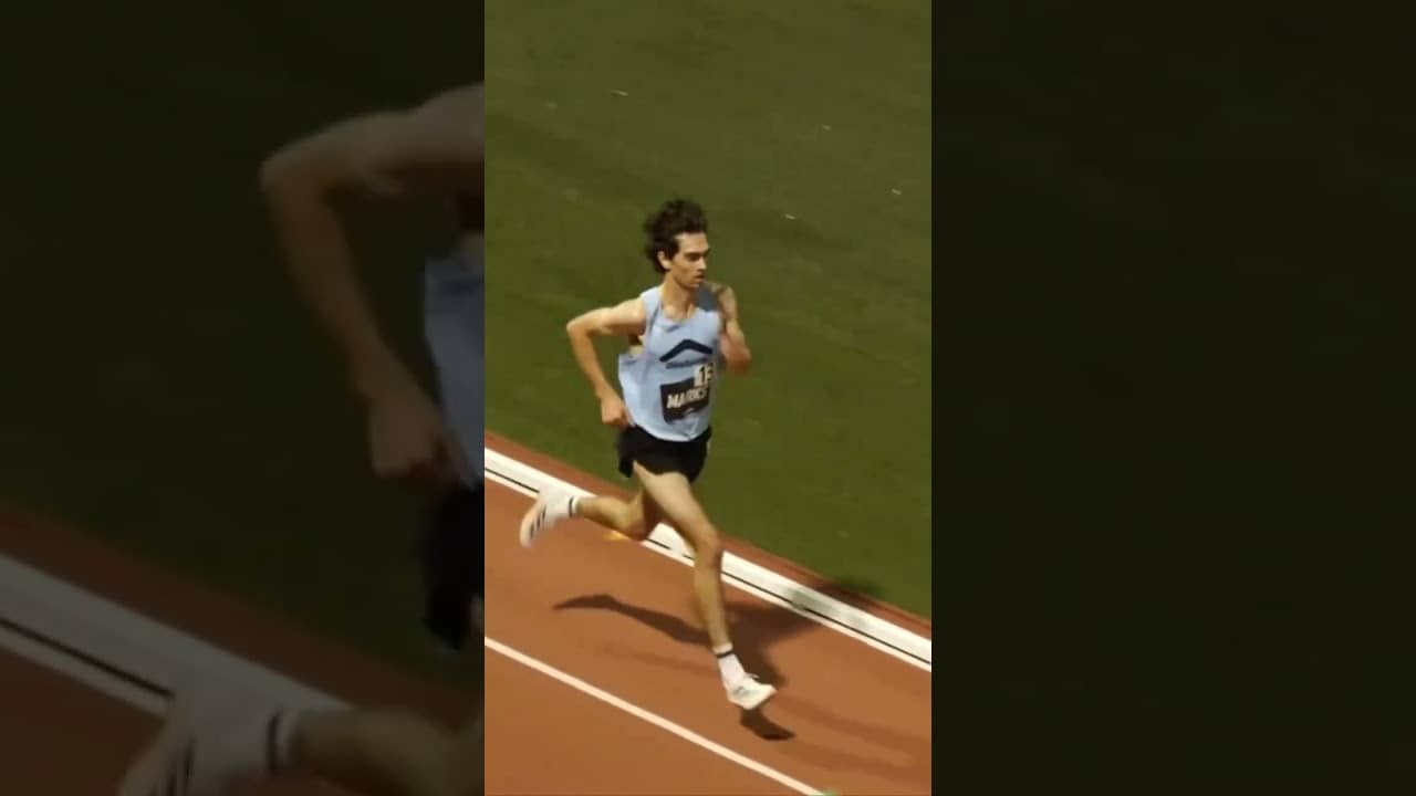 Australia’s Edward Marks takes the first men’s 10,000M of the night in 27:54.98