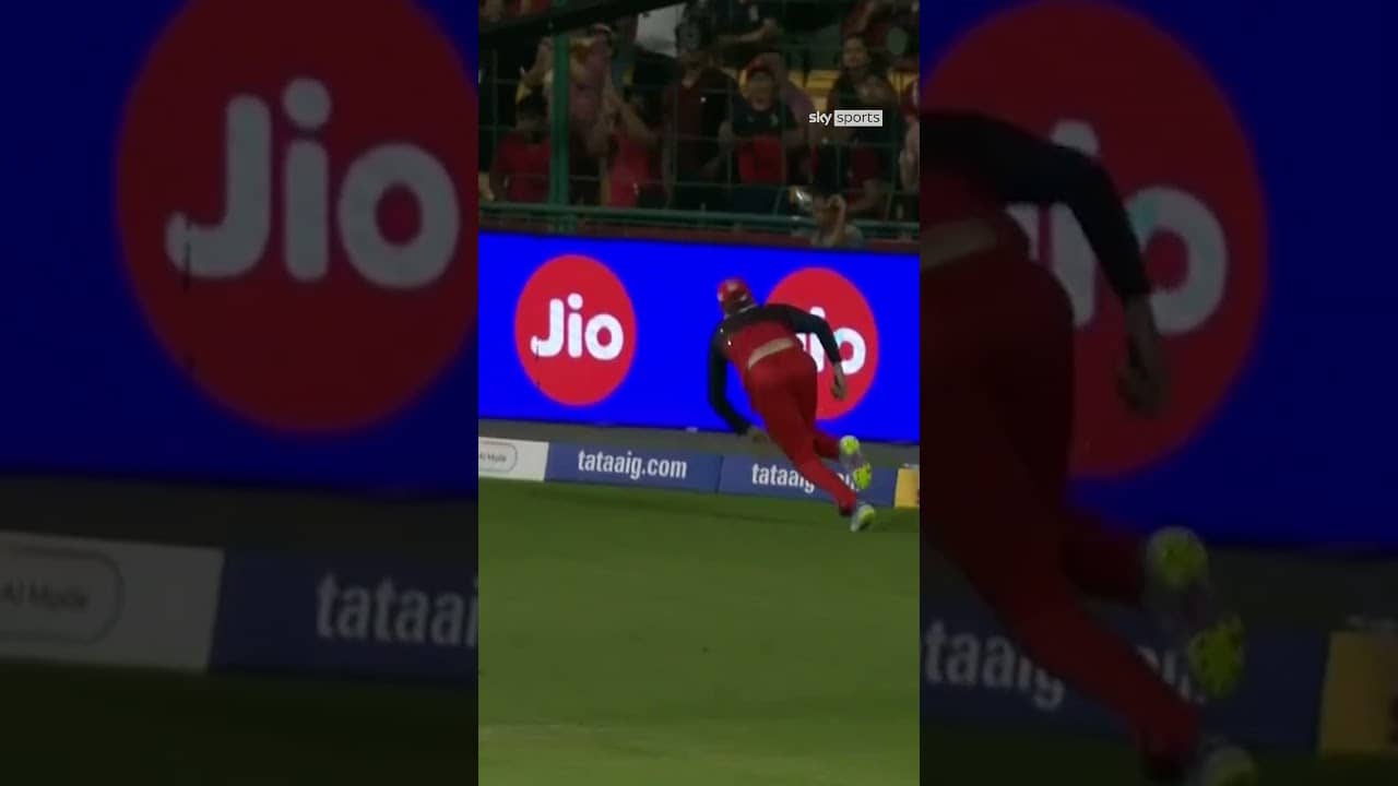 Phil Salt's incredible diving catch in IPL opener!