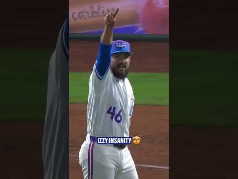 Insane Kyle Isbel Catches in the 8th-Inning #kcroyals #divingcatch #baseballhighlights #MLB