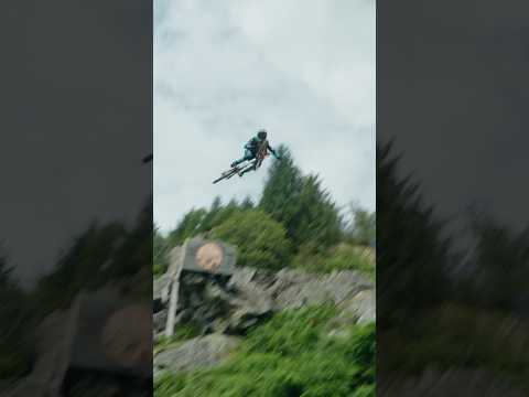 REDEMPTION at Red Bull Hardline 😤👊 #mtb #downhill #bikelife