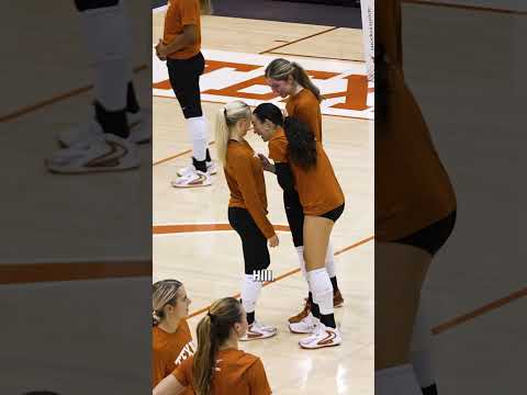 Mic'd up at Texas WVB practice w/ Emma Halter 🤘 #shorts