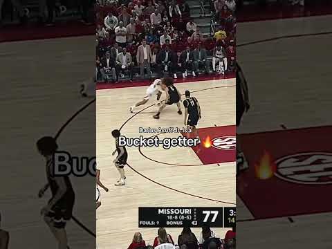 Darius Acuff Jr. is HIM 🍿