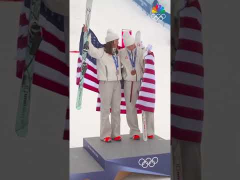 Team USA’s Elizabeth Lemley and Jaelin Kauf celebrate bronze and silver in dual moguls. 🇺🇸🥉🥈