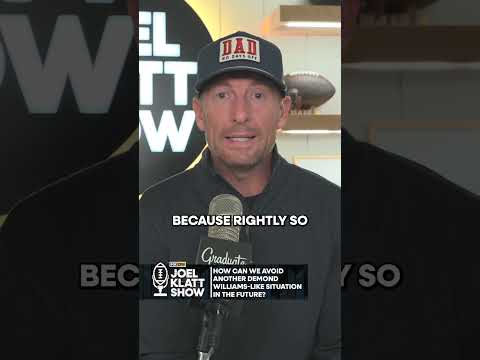 Joel Klatt reacts to the "train wreck" situation at Washington with Demond Williams 😲